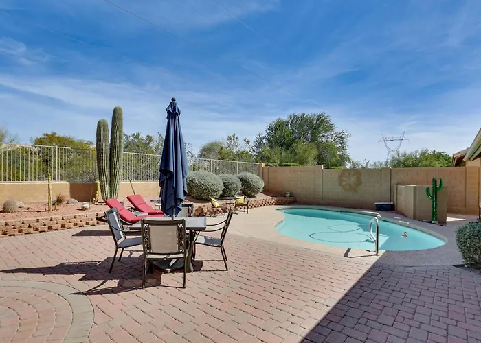 Desert & Entertainment Oasis